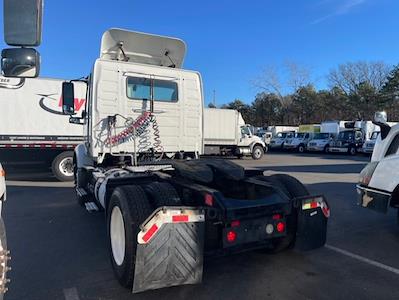 Used 2019 Volvo VNR Volvo D11 Semi Truck for sale #808899 - photo 2