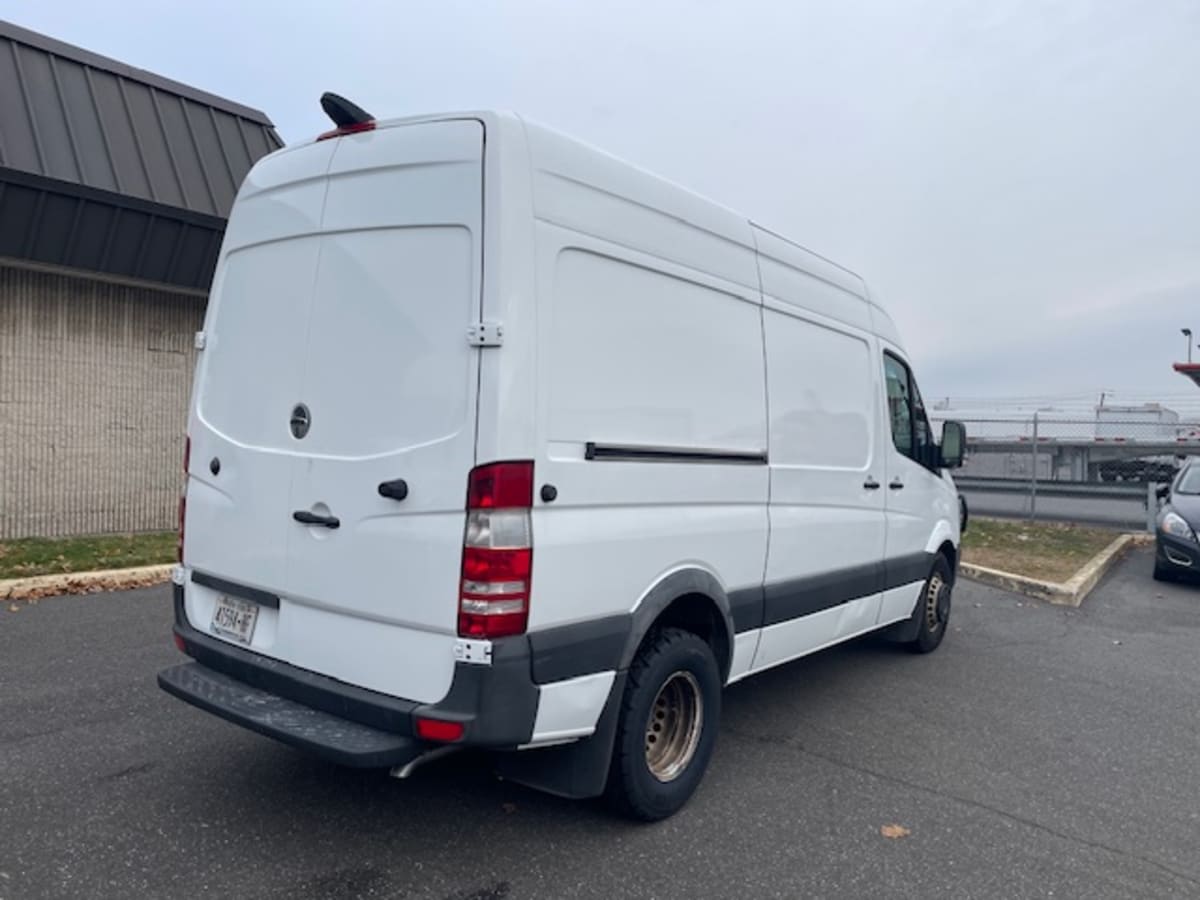 Used 2018 Freightliner Sprinter 3500 - photo 7