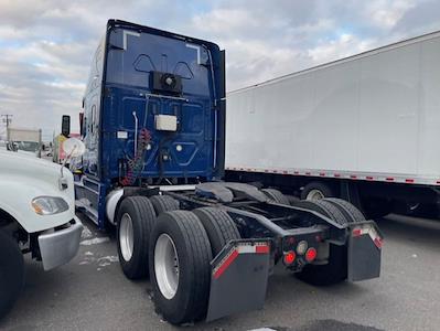 Used 2020 Freightliner Cascadia Detroit Diesel DD15 Semi Truck with Sleeper Cab for sale #865025 - photo 2