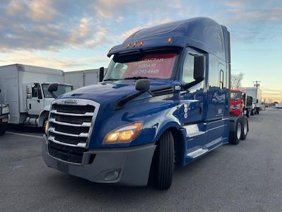 Used 2020 Freightliner Cascadia Detroit Diesel DD15 Semi Truck with Sleeper Cab for sale #865026 - photo 1