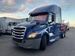 Used 2020 Freightliner Cascadia Detroit Diesel DD15 Semi Truck with Sleeper Cab for sale #865026 - photo 1