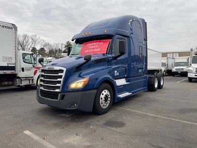 Used 2019 Freightliner Cascadia Detroit Diesel DD15 Semi Truck with Sleeper Cab for sale #865085 - photo 1