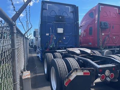 Used 2019 Freightliner Cascadia Detroit Diesel DD15 Semi Truck with Sleeper Cab for sale #865086 - photo 2