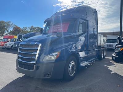 Used 2020 Freightliner Cascadia Detroit Diesel DD15 Semi Truck with Sleeper Cab for sale #865106 - photo 1