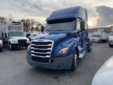 Used 2020 Freightliner Cascadia Detroit Diesel DD15 Semi Truck with Sleeper Cab for sale #865109 - photo 1