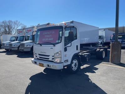 Used 2019 Isuzu NQR Regular Cab Cab Chassis for sale #882489 - photo 1