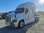 Used 2017 Freightliner Cascadia Cummins ISX Semi Truck with Sleeper Cab for sale #659221 - photo 1