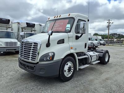 Used 2018 Freightliner Cascadia Detroit DD13 Semi Truck for sale #750424 - photo 1