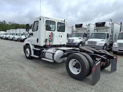 Used 2018 Freightliner Cascadia Detroit DD13 Semi Truck for sale #750424 - photo 2