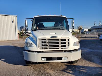 Used 2018 Freightliner M2 106 Conventional Cab Cab Chassis for sale #757412 - photo 2
