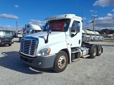 Used 2018 Freightliner Cascadia Detroit Diesel DD15 Semi Truck for sale #763265 - photo 1