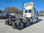Used 2018 Freightliner Cascadia Cummins X15 Semi Truck for sale #827819 - photo 5