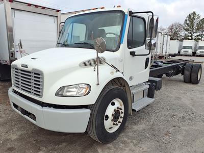 Used 2019 Freightliner M2 106 Conventional Cab Cab Chassis for sale #832756 - photo 1