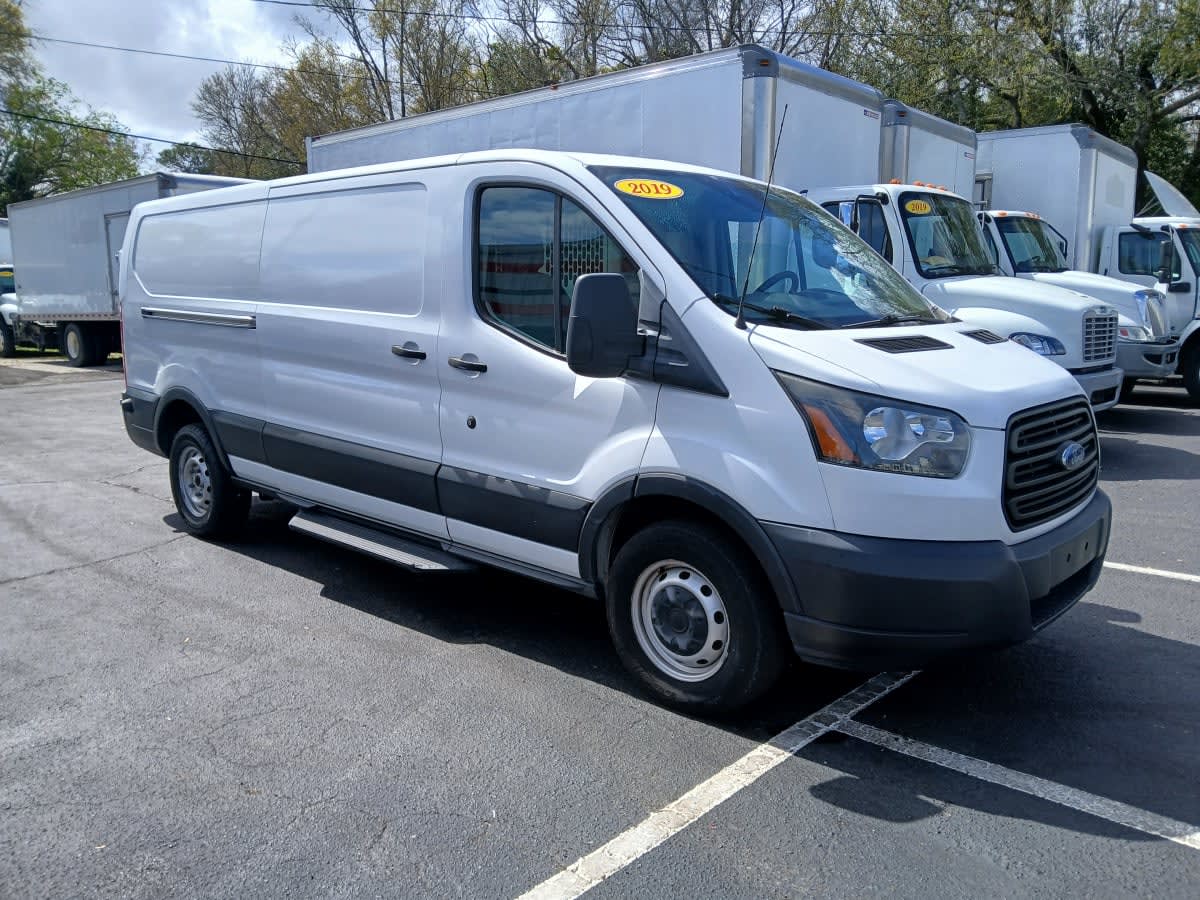 Used 2019 Ford Transit 250 - photo 5