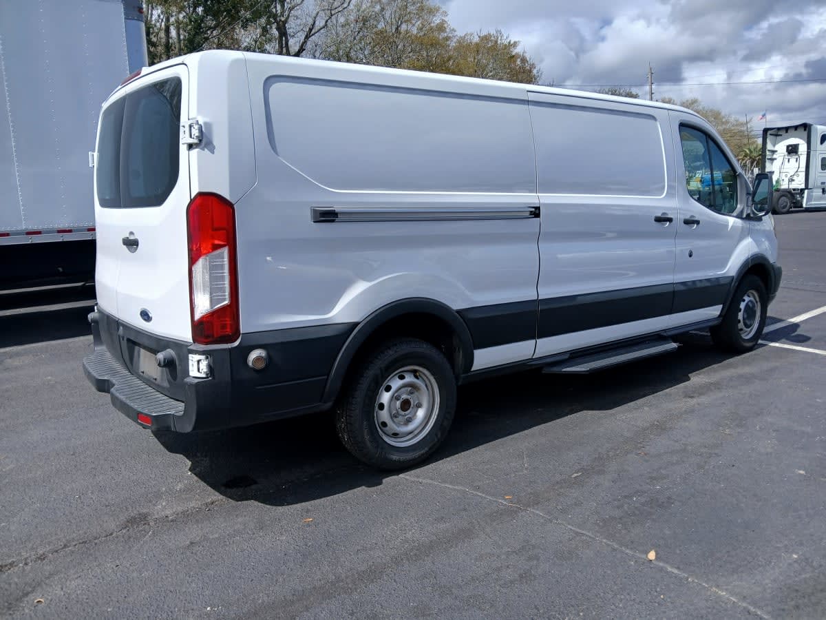 Used 2019 Ford Transit 250 - photo 6