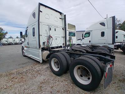 Used 2020 Freightliner Cascadia Detroit Diesel DD15 Semi Truck with Sleeper Cab for sale #290743 - photo 2