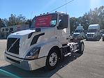 Used 2016 Volvo VNL Volvo D13 Semi Truck for sale #383970 - photo 1