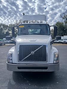 Used 2016 Volvo VNL Volvo D13 Semi Truck for sale #396301 - photo 1