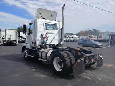 Used 2016 Volvo VNL Volvo D13 Semi Truck for sale #396301 - photo 2