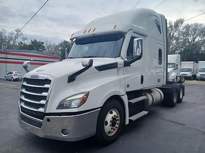 Used 2021 Freightliner Cascadia Detroit Diesel DD15 Semi Truck with Sleeper Cab for sale #503019 - photo 2