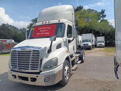 Used 2017 Freightliner Cascadia Detroit DD13 Semi Truck for sale #665178 - photo 1
