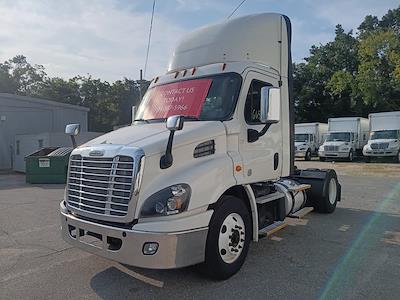 Used 2017 Freightliner Cascadia Detroit DD13 Semi Truck for sale #665179 - photo 1