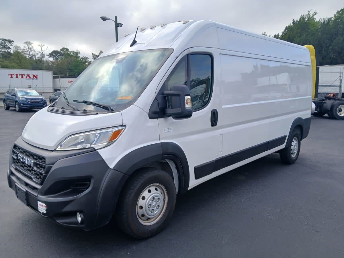 Used 2023 Ram ProMaster 2500 - photo 5