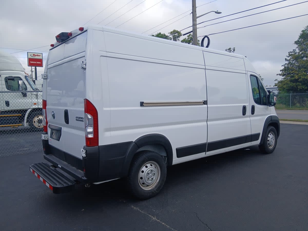 Used 2023 Ram ProMaster 2500 - photo 6