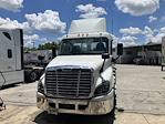 Used 2018 Freightliner Cascadia Detroit DD13 Semi Truck for sale #776247 - photo 2