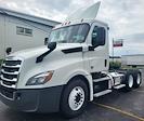 Used 2018 Freightliner Cascadia Detroit DD13 Semi Truck for sale #814877 - photo 1