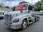 Used 2019 Freightliner Cascadia Detroit DD13 Semi Truck for sale #873297 - photo 1