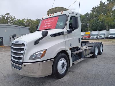 Used 2020 Freightliner Cascadia Detroit Diesel DD15 Semi Truck for sale #879339 - photo 1