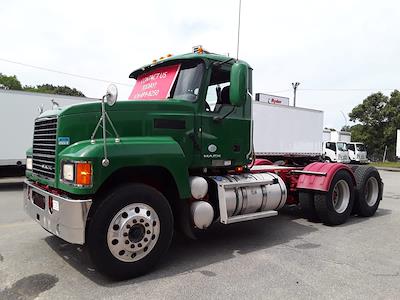 Used 2018 Mack CHU613 Semi Truck for sale #222590 - photo 1