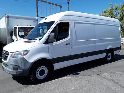 Used 2019 Freightliner Sprinter 2500 4x2 Empty Cargo Van for sale #231986 - photo 1