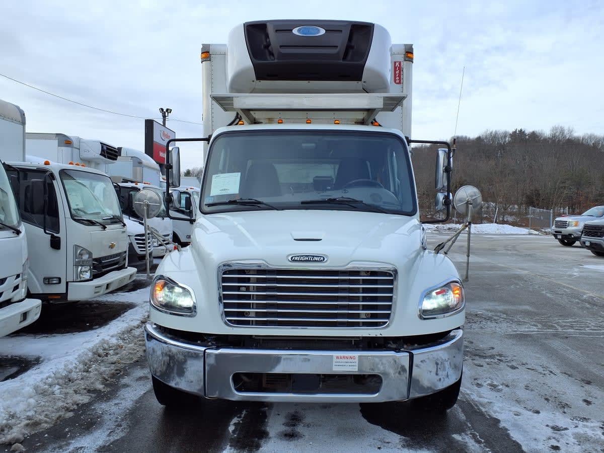Used 2020 Freightliner M2 106 - photo 2