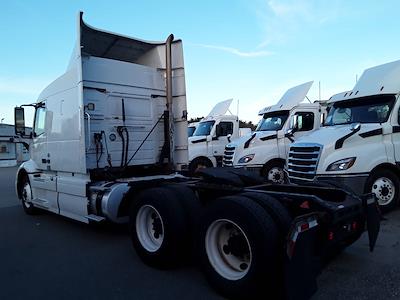 Used 2020 Volvo VNR Volvo D13 Semi Truck for sale #243606 - photo 1