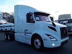 Used 2020 Volvo VNR Volvo D13 Semi Truck for sale #243606 - photo 4