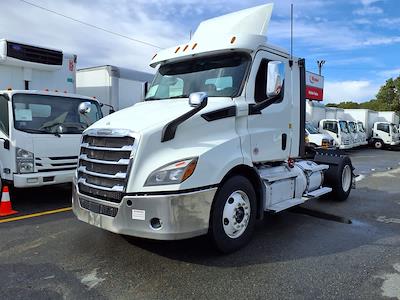 Used 2020 Freightliner Cascadia Detroit DD13 Semi Truck for sale #273866 - photo 1