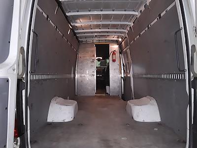 Used 2019 Freightliner Sprinter 3500 High Roof 4x2 Empty Cargo Van for sale #283746 - photo 2
