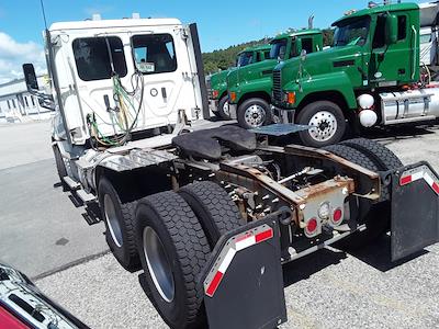Used 2021 Freightliner Cascadia Detroit DD13 Semi Truck for sale #293458 - photo 2