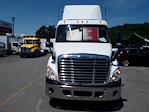 Used 2015 Freightliner Cascadia Cummins ISX12 Semi Truck for sale #328434 - photo 3