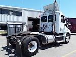 Used 2015 Freightliner Cascadia Cummins ISX12 Semi Truck for sale #328434 - photo 5