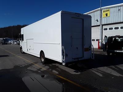 Used 2016 Freightliner MT 55 Step Van / Walk-in for sale #654037 - photo 2