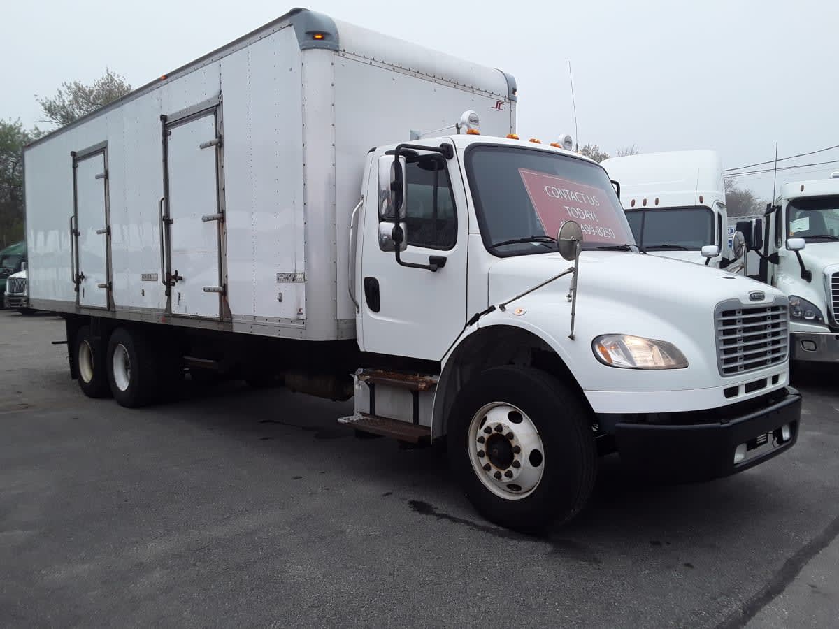 Used 2017 Freightliner M2 106 - photo 6