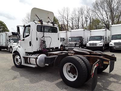 Used 2017 Freightliner M2 112 Cummins ISL Semi Truck for sale #663860 - photo 2