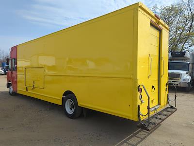 Used 2017 Freightliner MT 55 Step Van / Walk-in for sale #664997 - photo 2