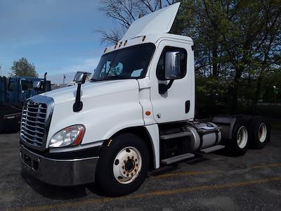 Used 2017 Freightliner Cascadia - photo 1