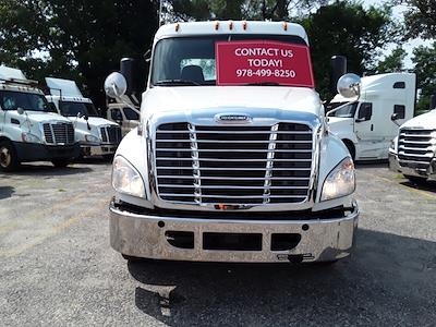 Used 2018 Freightliner Cascadia - photo 1