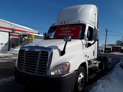 Used 2018 Freightliner Cascadia - photo 1