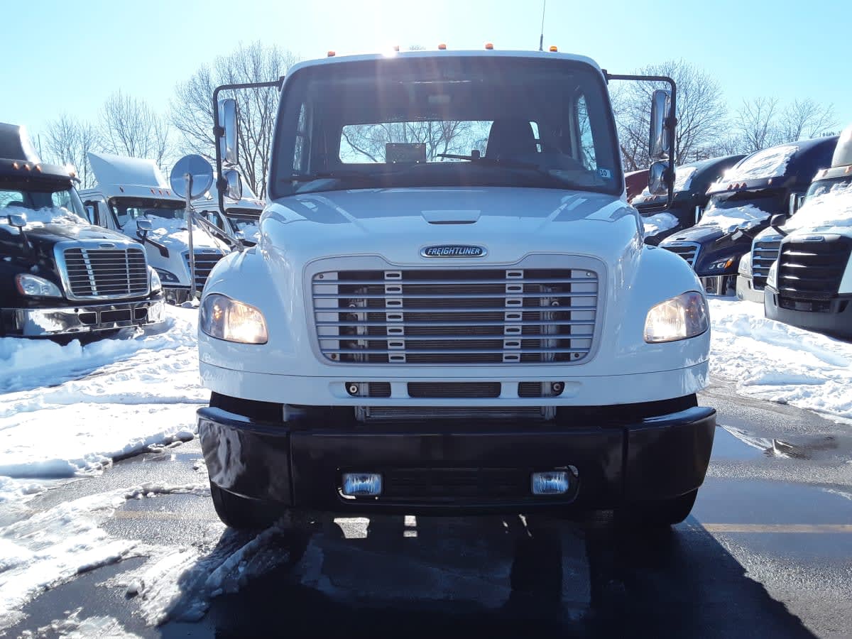 Used 2019 Freightliner M2 106 - photo 5